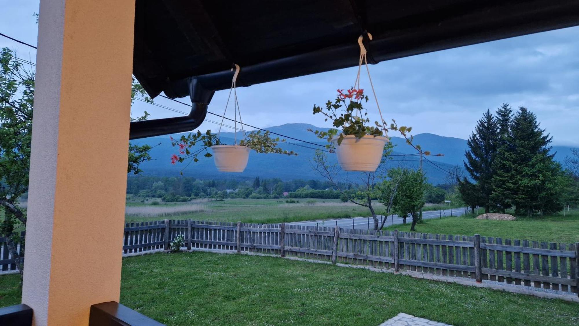 科雷尼察Plitvice Apis别墅 外观 照片